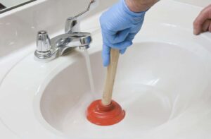 Débouchage canalisations :évier, égouts, WC, Lavabo,Baignoire....