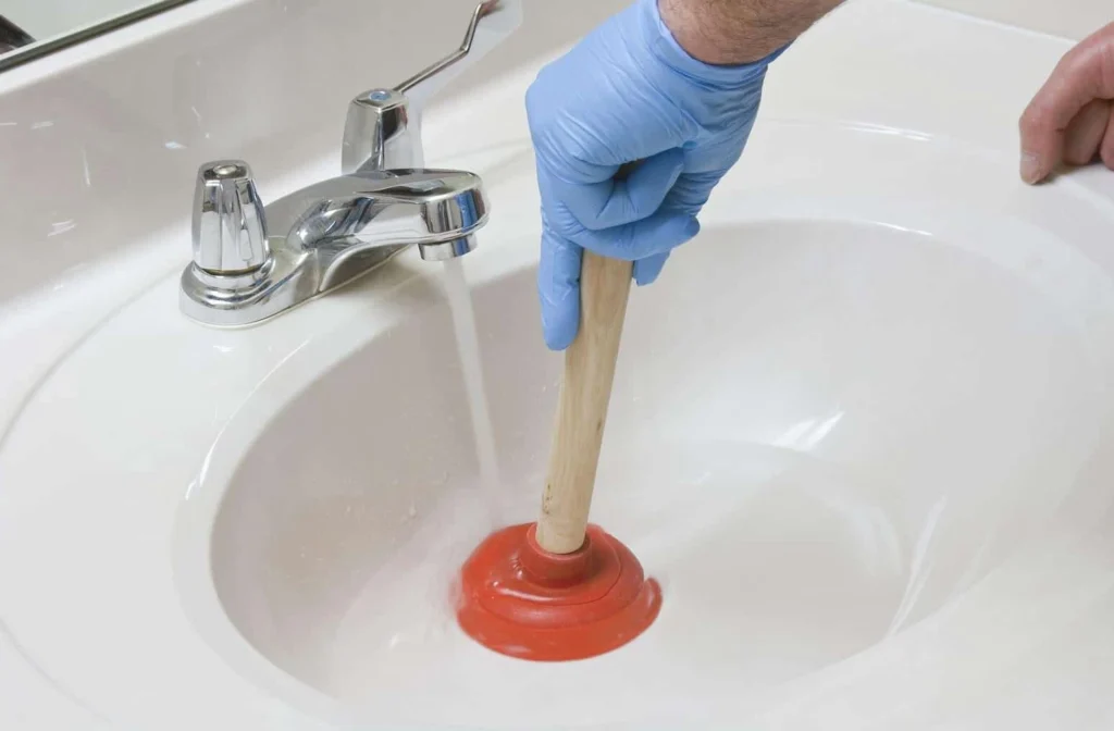 Débouchage canalisations :évier, égouts, WC, Lavabo, Baignoire ....