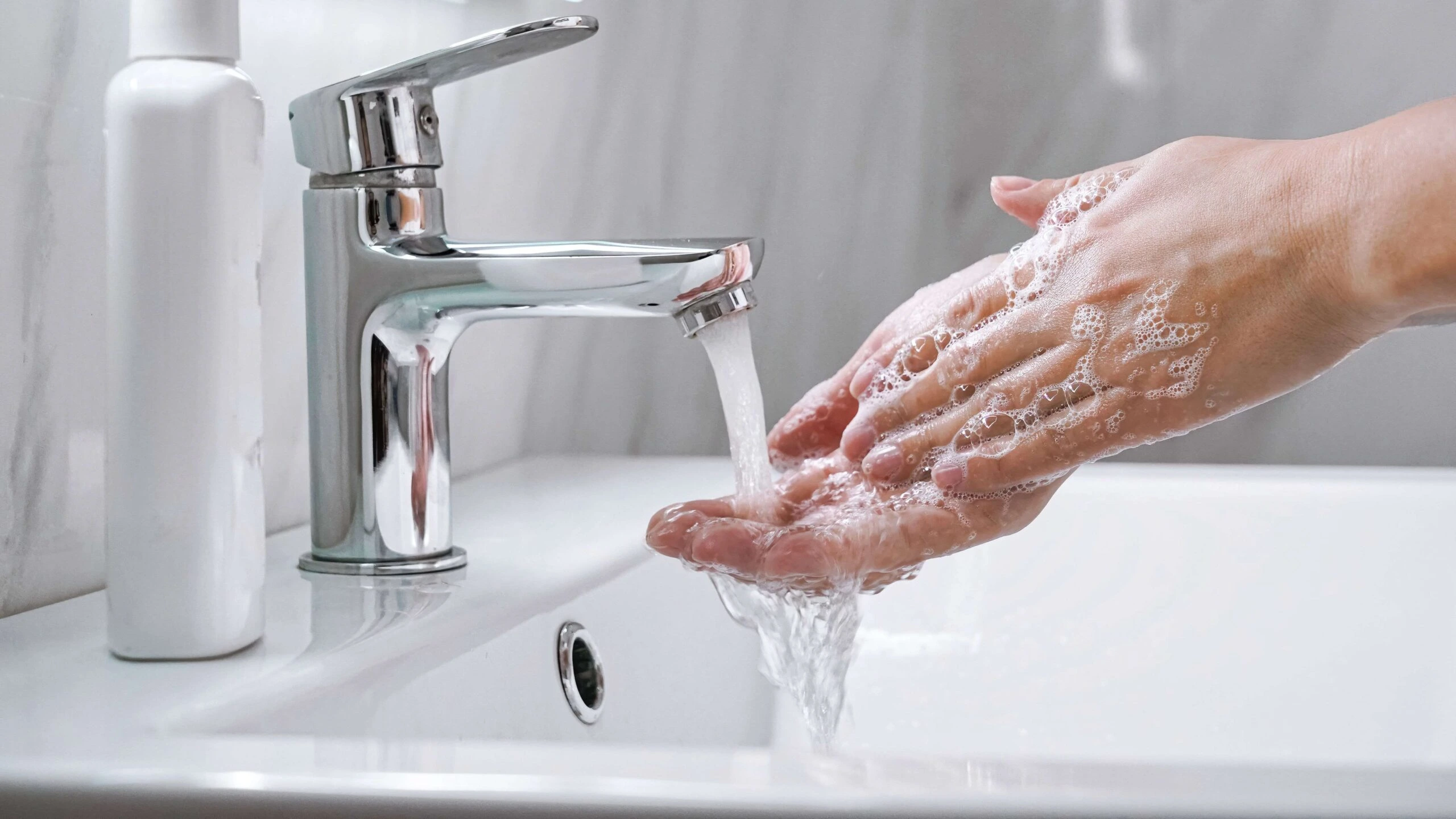 Débouchage canalisations :Lavabo, évier, égouts, WC, Baignoire....
