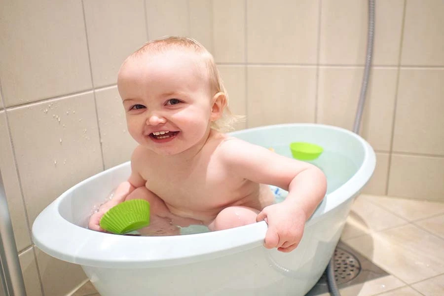 Service professionnel de débouchage de baignoire